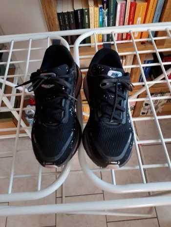 Gebrauchtes Nike Vomero 18 SE bike — Bild 6 von 8