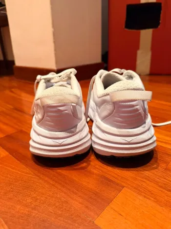 Gebrauchtes Hoka scarpe bianche bike — Bild 3 von 3