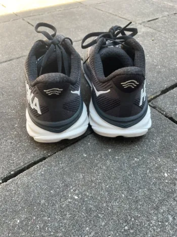 Used Hoka Clifton 9 bike — image 3 of 5