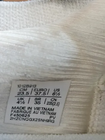 Used Asics Gel Nimbus 27 bike — image 6 of 11