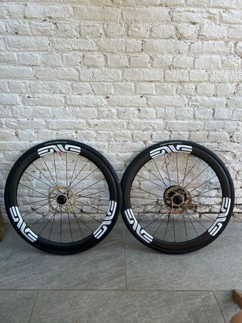 Brugt Mavic Cosmic SL 45 Disc 2026 bike