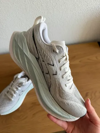 Použité Asics Superblast 2 bike — obrázek 6 z 6