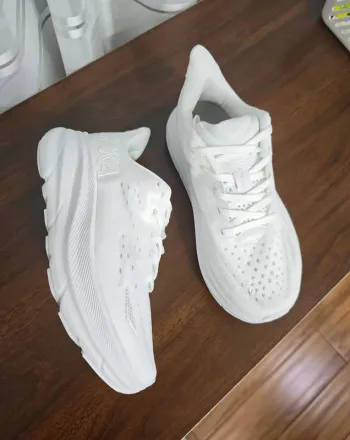 Gebrauchtes Hoka Schuhe weiß Größe 40 bike — Bild 2 von 4