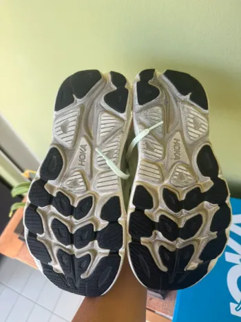 Hoka Clifton 10 bike d'occasion — image 4 sur 8