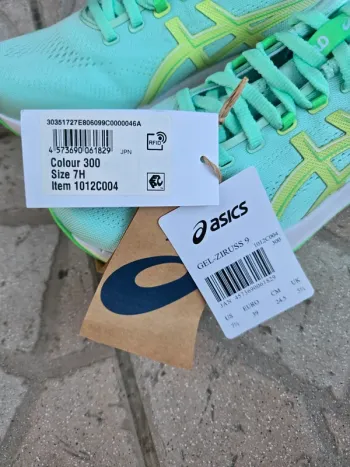 Gebrauchtes Asics Running Shoes bike — Bild 2 von 3