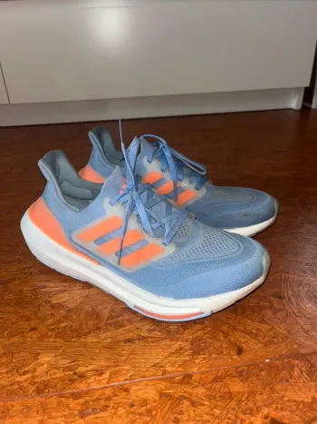 Brugt Adidas Ultra Boost Light bike