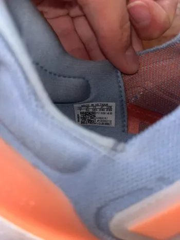 Brugt Adidas Ultra Boost Light bike — billede 5 af 6