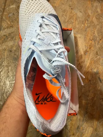 Gebrauchtes Nike ZoomX Vaporfly Next% 3 bike — Bild 7 von 9