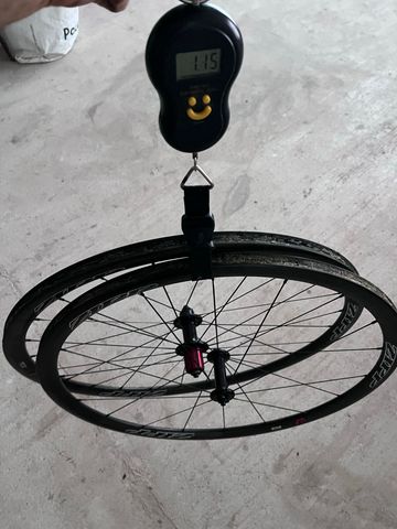 Used Zipp 202 Firecrest 2014 bike — image 2 of 9