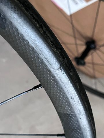 Used Zipp 202 Firecrest 2014 bike — image 9 of 9
