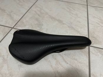 Käytetty Bontrager Arvada Comp Saddle bike