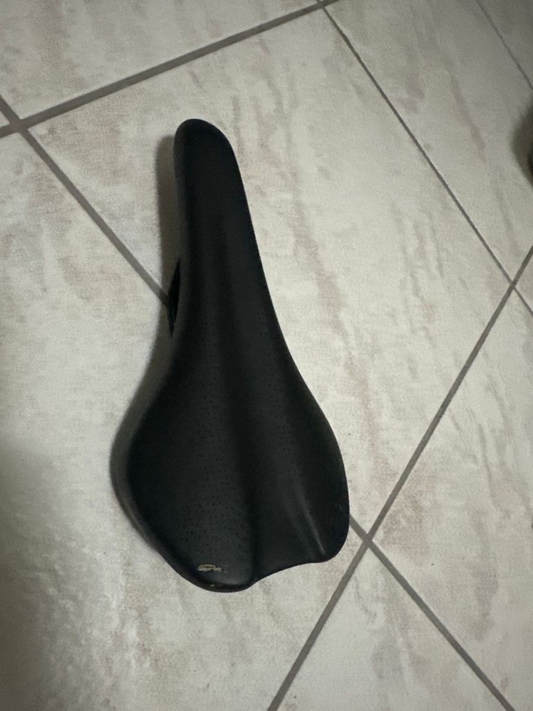 Brugt Bontrager Arvada Comp Saddle bike — billede 2 af 4