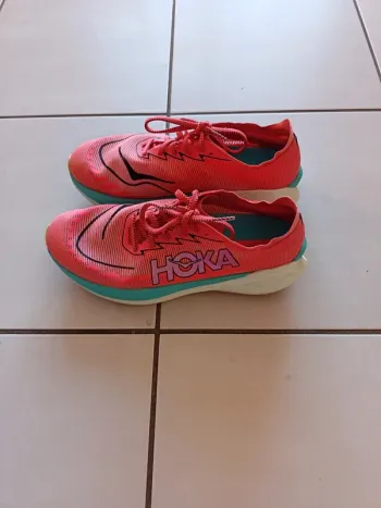 Brugt Hoka Mach X2 bike