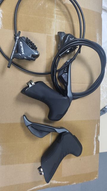 Gebrauchtes Shimano GRX815 Di2 Brake Set 2026 Brakes
