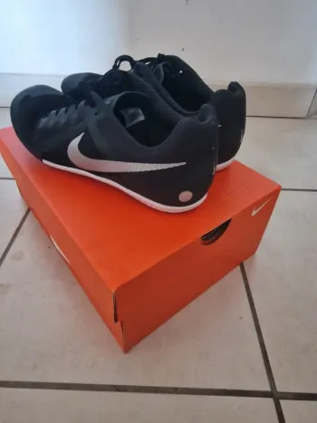 Używany Nike Zoom Rival bike — zdjęcie 2 z 15