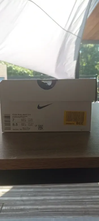 Used Nike Zoom Rival Waffle 6 bike — image 8 of 8