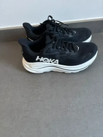 Hoka Clifton 10 bike d'occasion