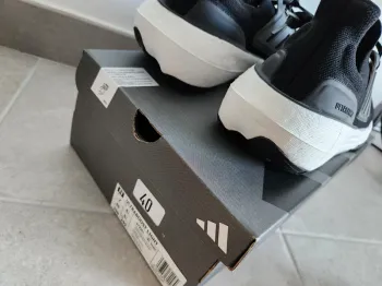 Gebrauchtes Adidas Ultraboost Light bike — Bild 9 von 11