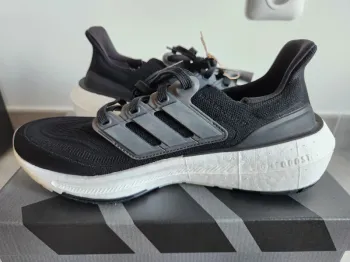 Gebrauchtes Adidas Ultraboost Light bike — Bild 2 von 11