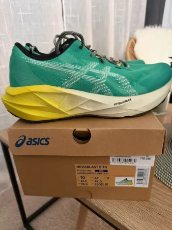 Used Asics Novablast 5 bike — image 3 of 8