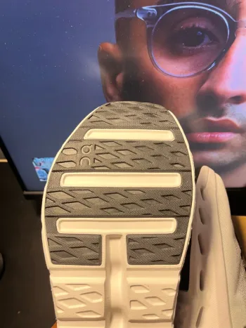 Gebrauchtes Clean ON Running Shoes bike — Bild 7 von 8