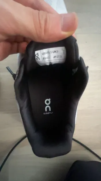 Gebrauchtes On Running shoes bike — Bild 4 von 4