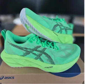 Used Asics Novablast 5 Ekiden bike