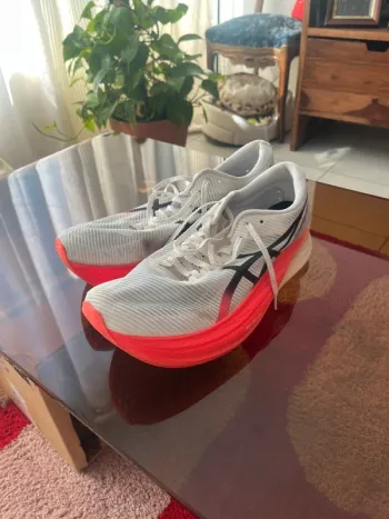 Asics Metaspeed Sky bike d'occasion — image 2 sur 4