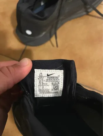 Nike Gore-Tex Running Shoes bike usato — immagine 4 di 5