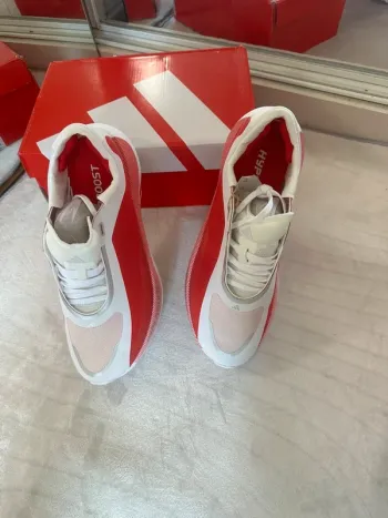 Gebrauchtes Adidas Hyper Boost bike — Bild 2 von 12