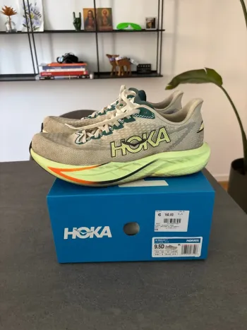 Gebrauchtes Hoka Mach 7 bike