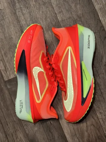 Used New Balance Zoom Fly 6 bike — image 2 of 6