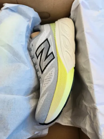 Gebrauchtes New Balance M8801ZT bike