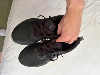 Gebrauchtes Asics Novablast 4 bike — Bild 2 von 6