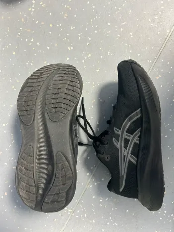 Brugt Asics Shoes bike — billede 2 af 4