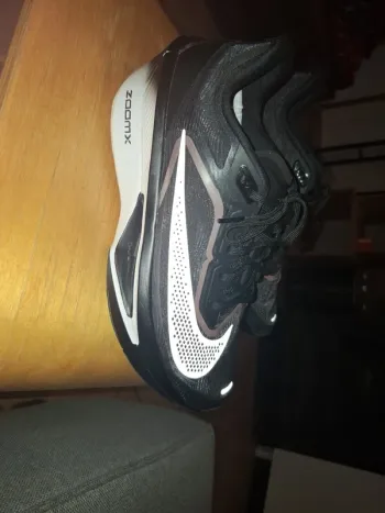 Used Nike Zoom Fly 6 bike