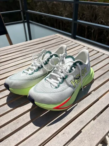 Gebrauchtes Hoka Mach 7 bike