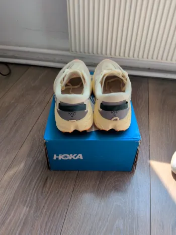 Gebrauchtes Hoka Speedgoat 7 bike — Bild 4 von 5
