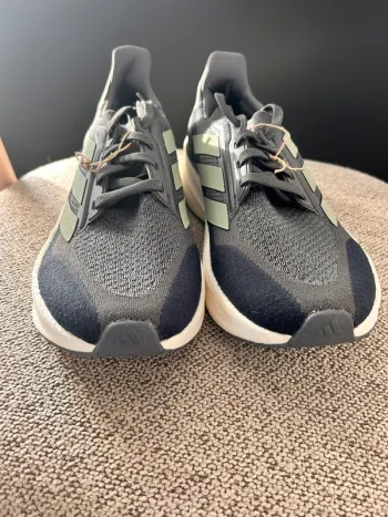 Gebrauchtes Adidas Ultraboost 5 bike — Bild 2 von 6