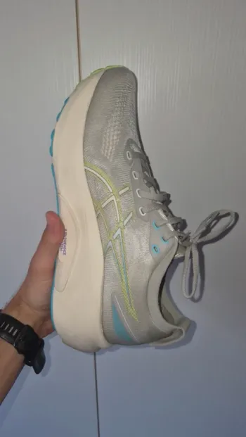 Gebrauchtes Scarpa Gel Kayano 31 bike — Bild 9 von 11