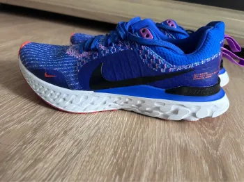 Brugt Nike taille 38.5 bike — billede 2 af 3