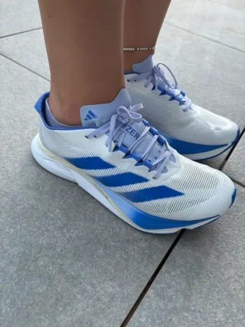 Used Adidas Adizero Boston 12 bike