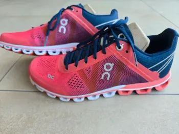 Gebrauchtes On Running Cloudflow bike — Bild 6 von 11