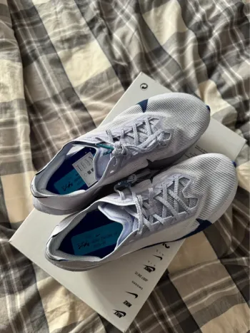 100% Zoomx Vaporfly Next% 4 bike d'occasion — image 3 sur 7