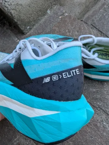 Použité New Balance FuelCell Elite bike — obrázek 3 z 7