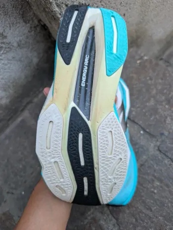 Použité New Balance FuelCell Elite bike — obrázek 4 z 7