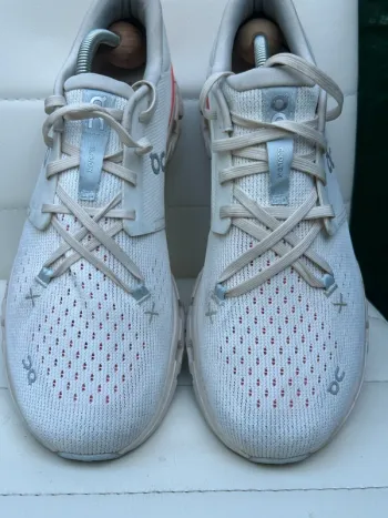 Used On Running Cloud X 4 bike — image 3 of 10