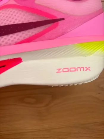 Used Nike Zoom Fly 6 bike — image 8 of 11