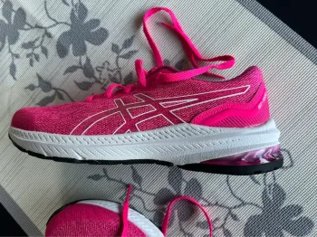 Used Ideal ASICS GT-1000 11 bike — image 3 of 5