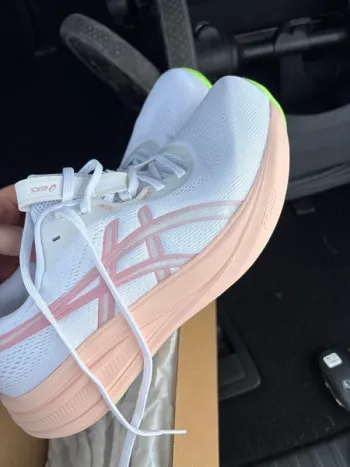 Gebrauchtes Asics Running Shoes bike — Bild 10 von 12